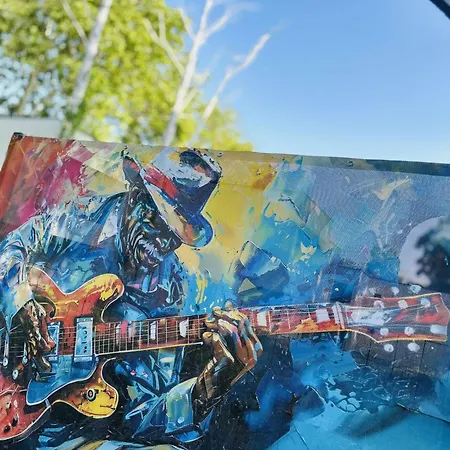 Blues House Гостевой дом 3*