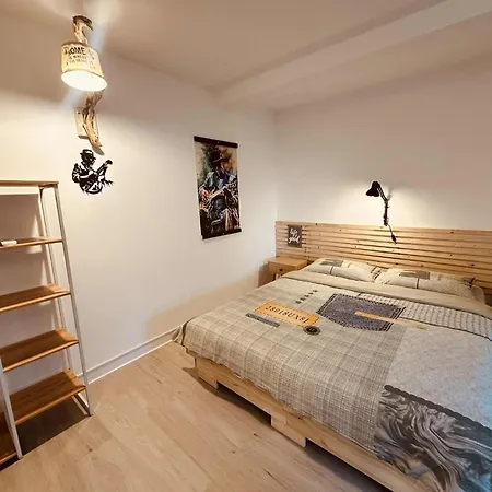 Blues House 3* فينوس