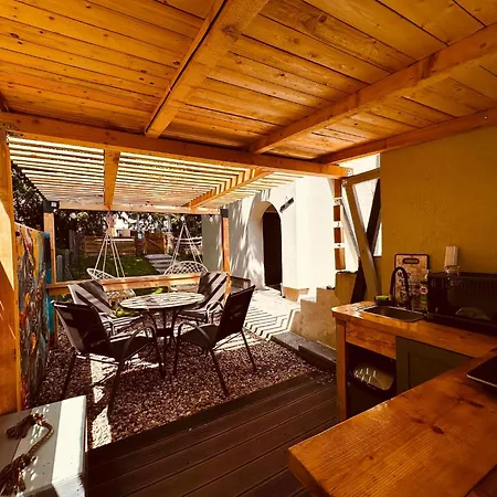 Blues House 3*